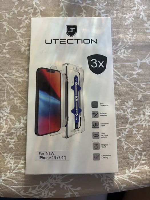 Протектор за Iphone 13