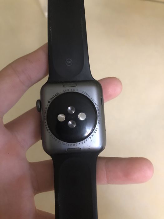 Продается эппл вотч 3