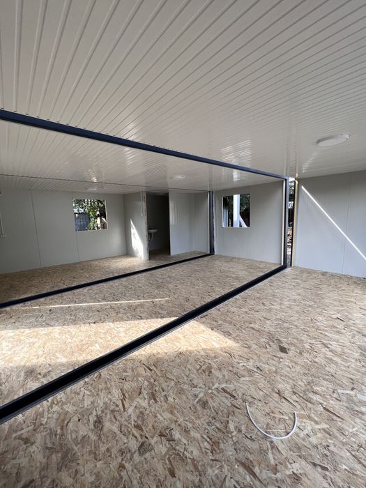 Vând Container Modular