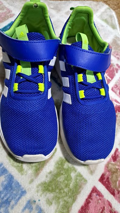 Adidasi pentru baieti