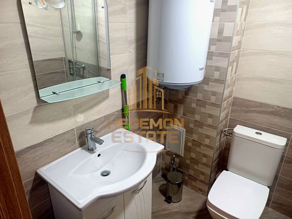 Продава се Двустаен апартамент в Варна, Левски - 64 кв.м за 2415 €/кв.м - Снимка #4