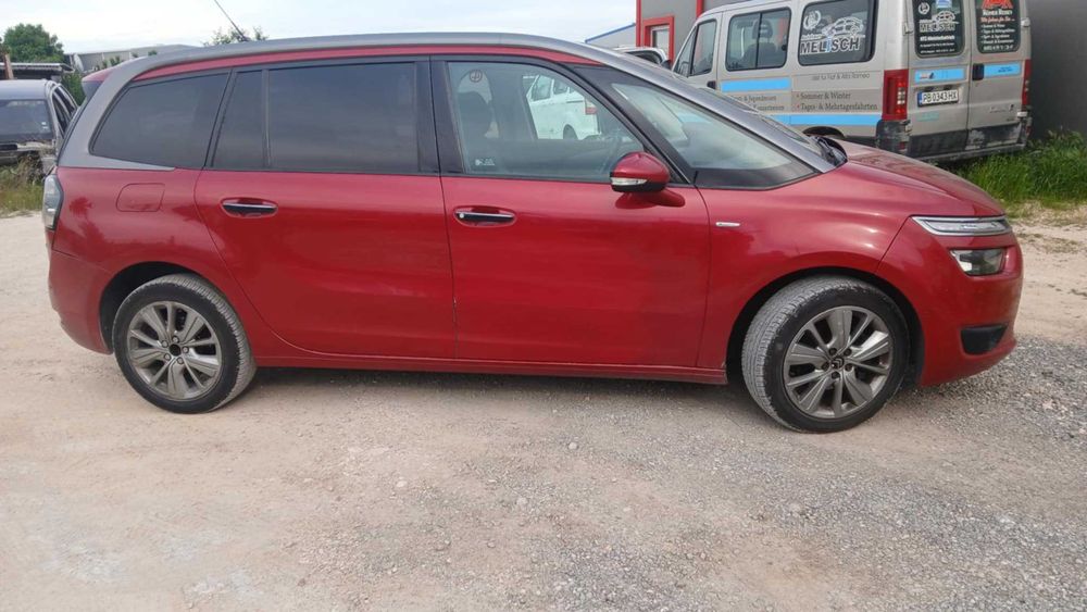 Ситроен Ц4 Гранд Пикасо , На части