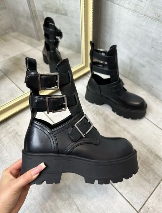 Ботинки женские  осенние