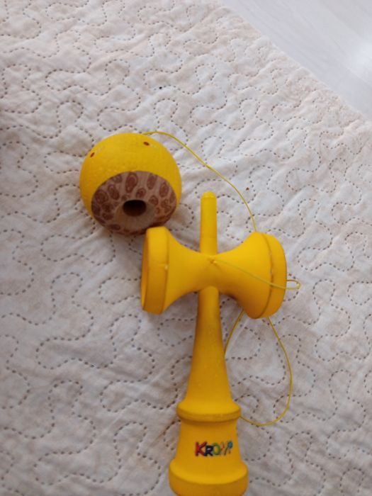 Kendama krom kolor 200 lei stau in Berceni nu livrez