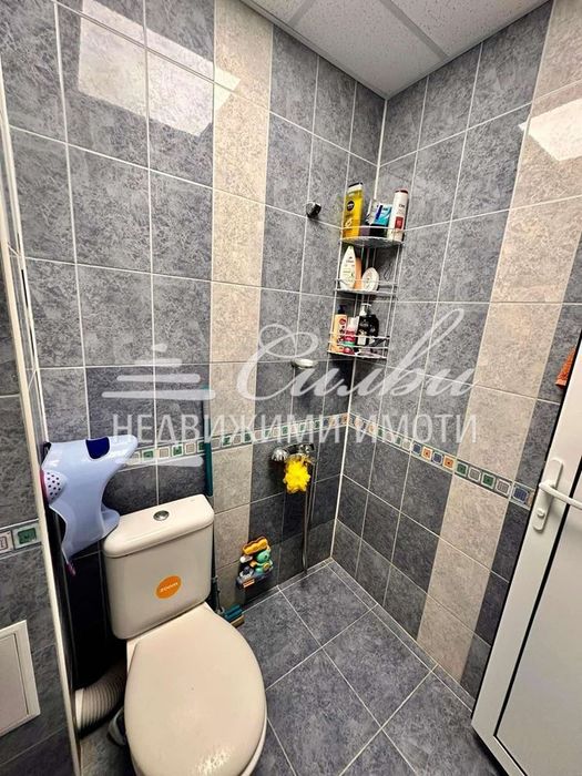 Продава се Двустаен апартамент в Шумен, Боян Българанов 2 - 55 кв.м за 1345 €/кв.м - Снимка #6