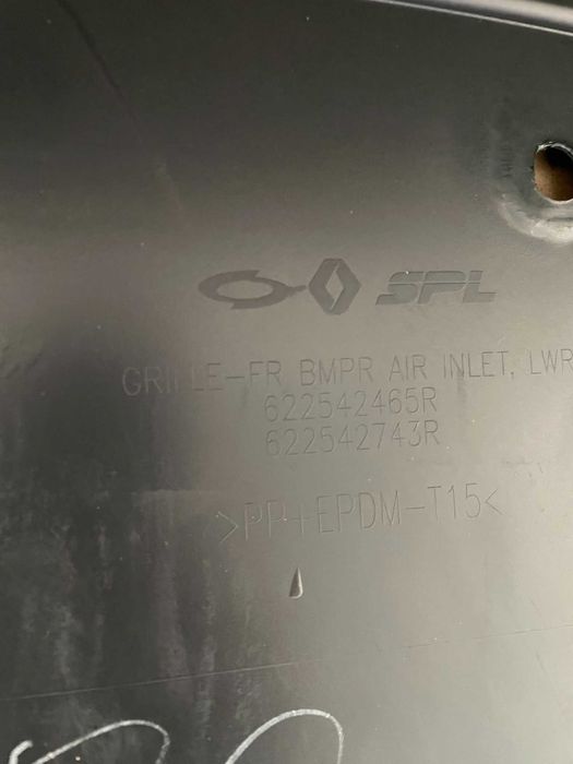 Spoiler grila inferioara bara fata Renault Arkana nou original Renault