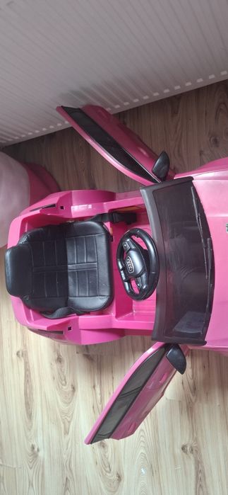 Masinuta electrica audi pentru fetite