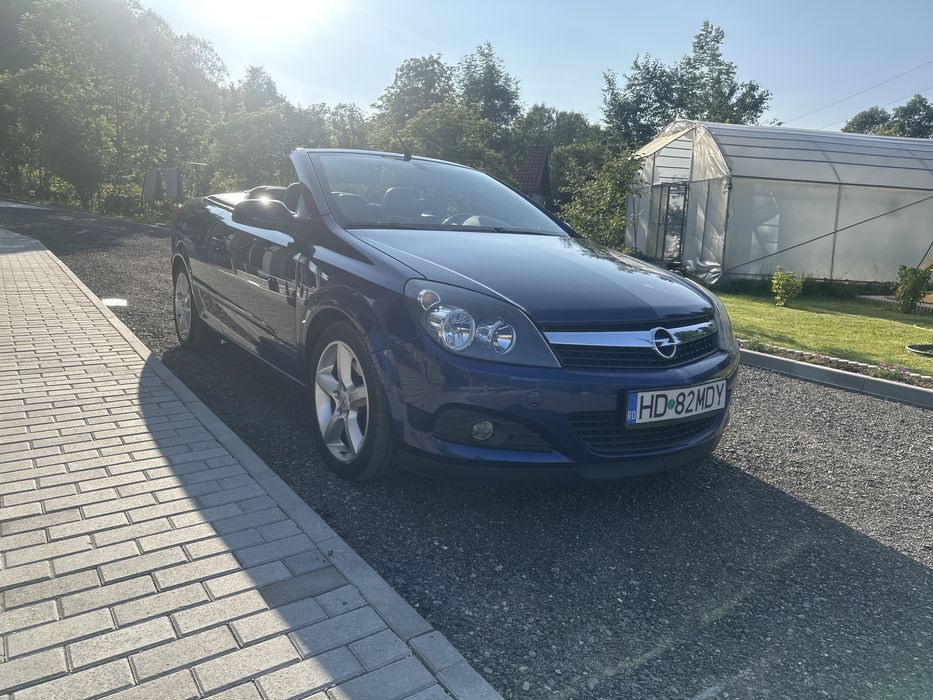 Opel astra twintop