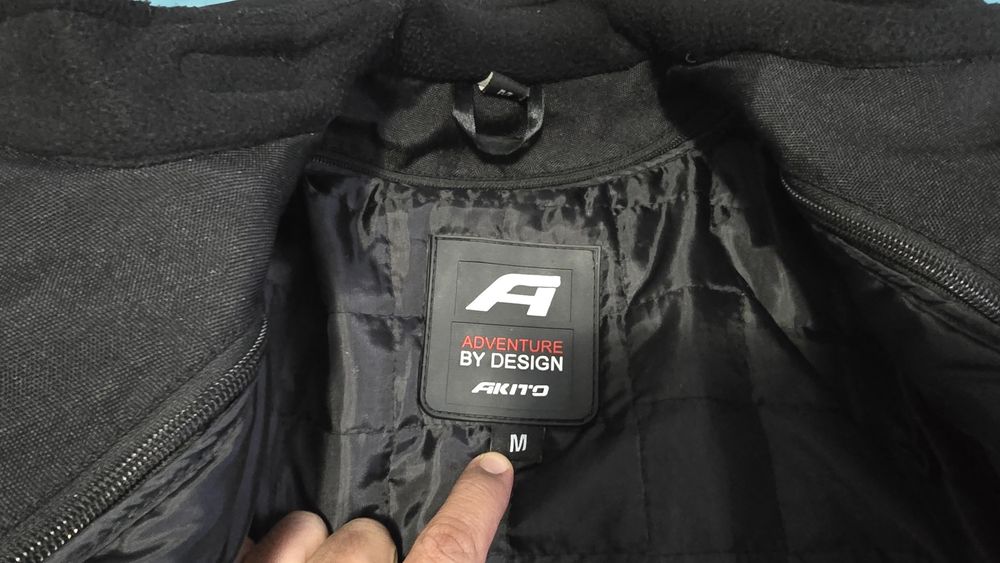 Мото яке Akito Pithon