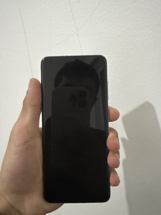 Samsung S20 5G srochna sotiladi