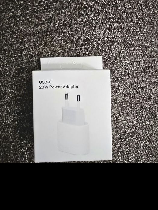 USB-C адаптер питания 20W