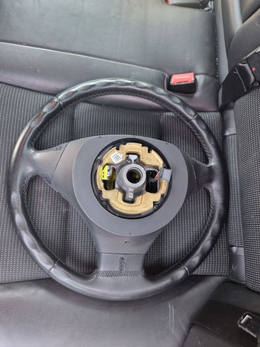 Volan e60 Facelift cu start-stop