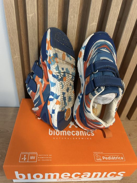 Adidasi Biomecanics marime 27