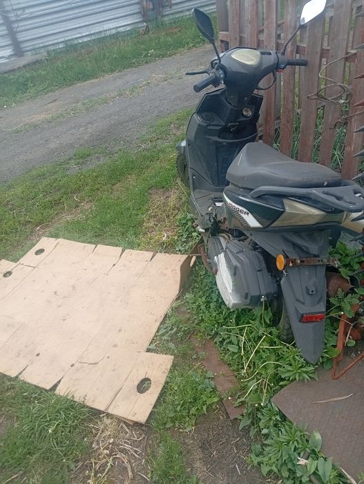 Продам скутер 125 куб