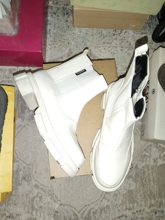 Обувь женская!!!