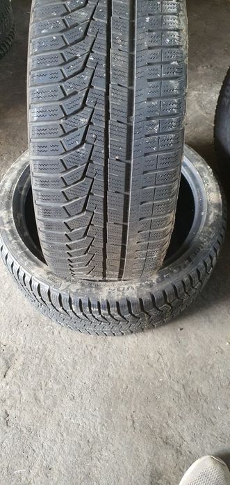 Гуми 4бр  225/40/18 - 1бр- 90лв