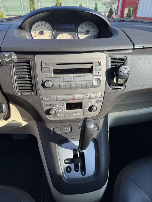 LANCIA MUSA AUTOMATA 1.3 DIESEL DOTATA ABSOLUT FULL  partial piele panorama senzori pilot jante fara rugina arata si merge impecabil recent adus in RO
