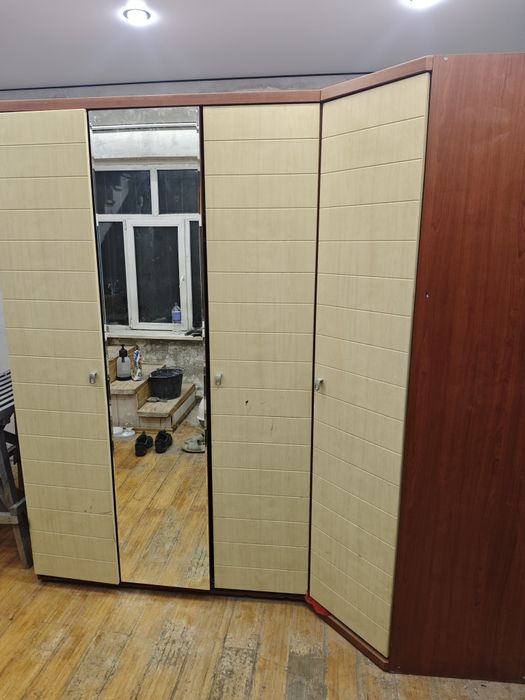 Угловой шкаф из лдсп