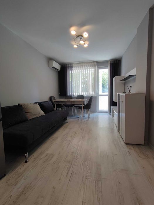 Дава се под наем Двустаен апартамент в Варна, Трошево - 60 кв.м за 459 € - Снимка #2