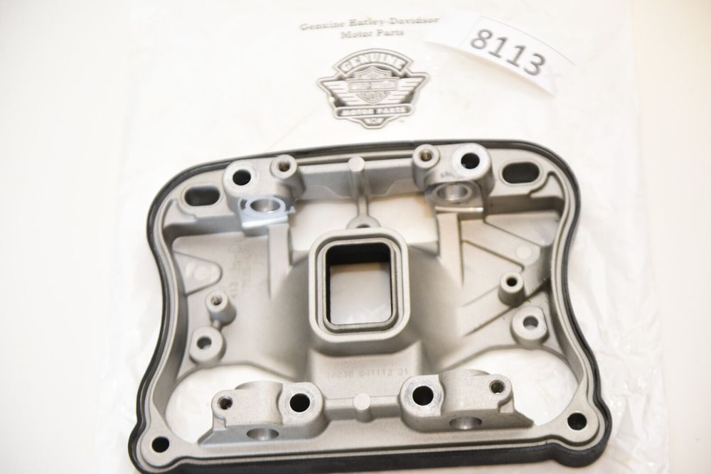 CAPAC CHIULOASA Harley Davidson Sportster 883 și 1200 Rocker Arm Box
