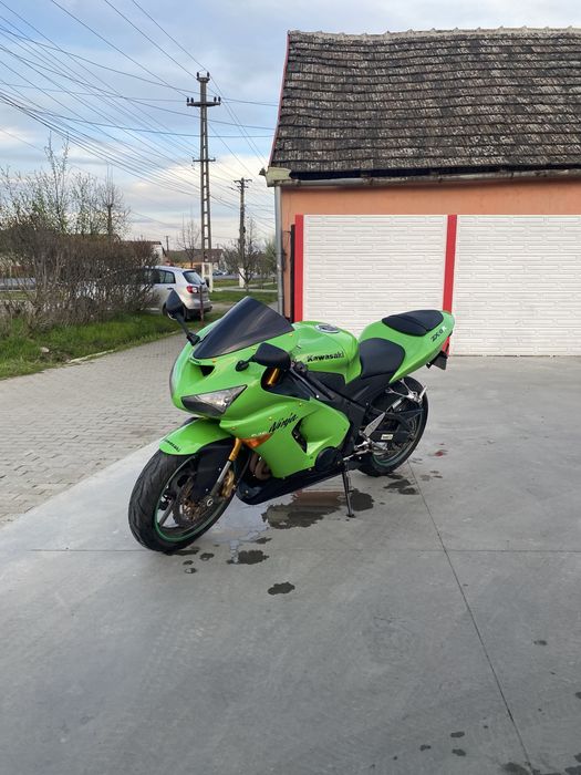 Kawasaki ninja zx6r 636