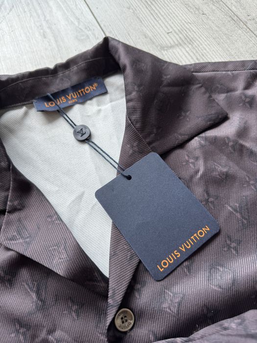 IN STOC | Compleu Louis Vuitton Premium