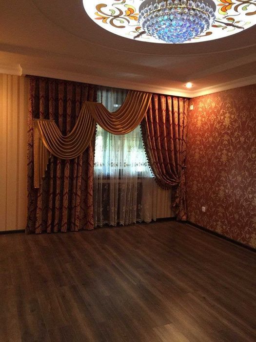 4-комнатная 100 м² — Ц-2, Алайский базар, Мирзо-Улугбекский район