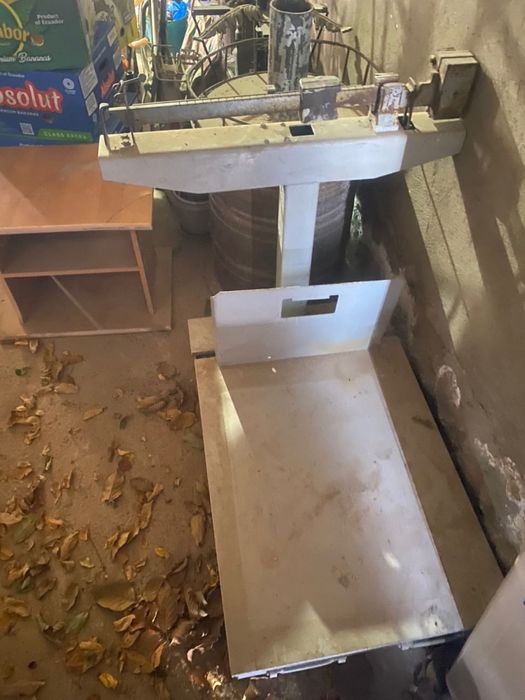 Продается тараз в хорошем состояний