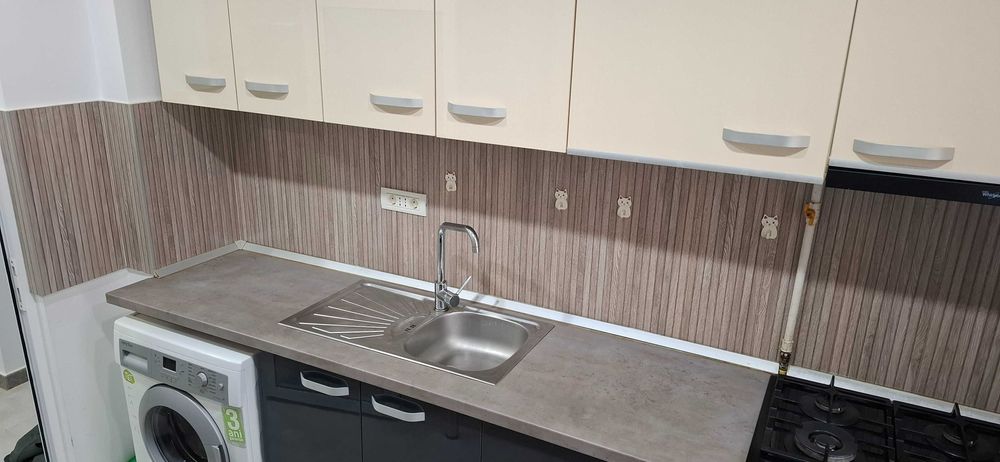 Inchiriez apartament 2 camere