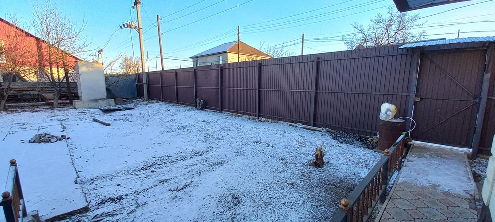 Продам в комплексе автосервис, дом, участок