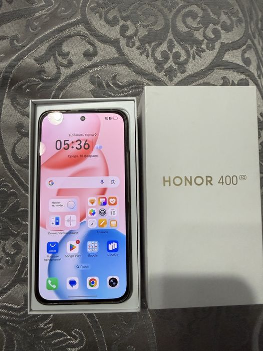 Продам Honor 400.