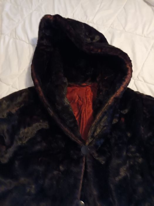 Blanita bordo cu putin negru  de femei marimea xl