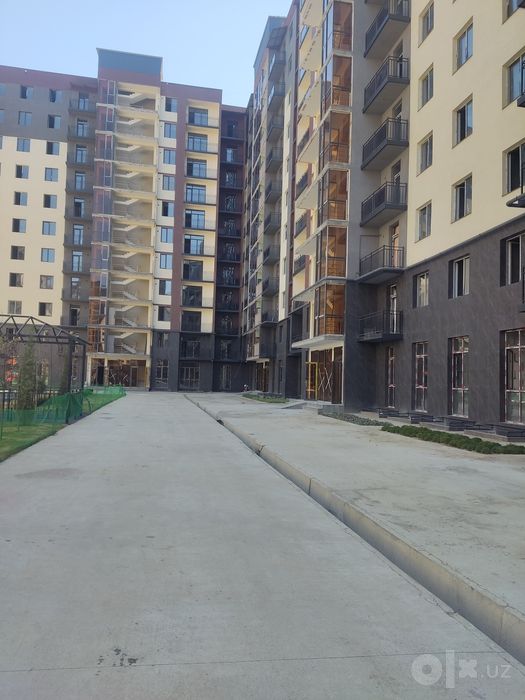 Qo'yliq katta bozori TJM 2 xonali 41 kv o'zimni uyimni  sotaman