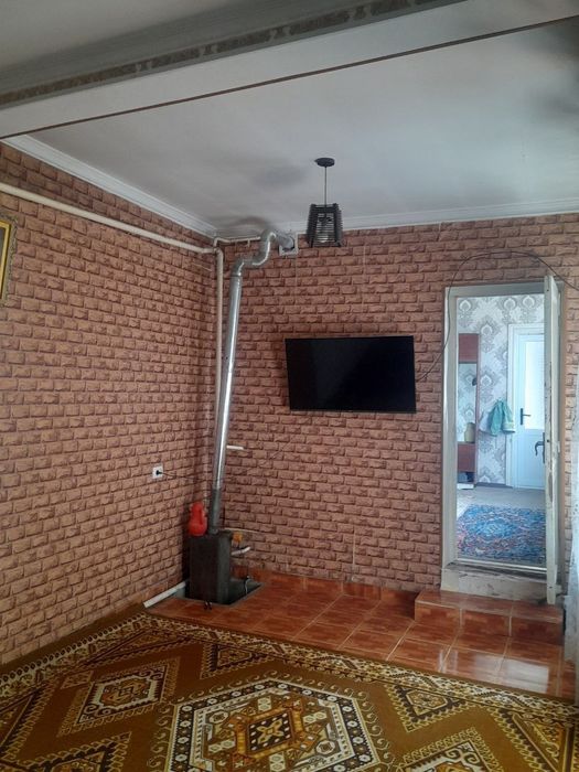 Ховли уй сотилади