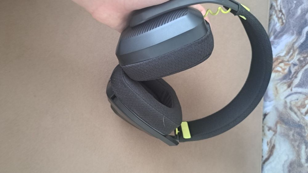 продам игпрвые наушники