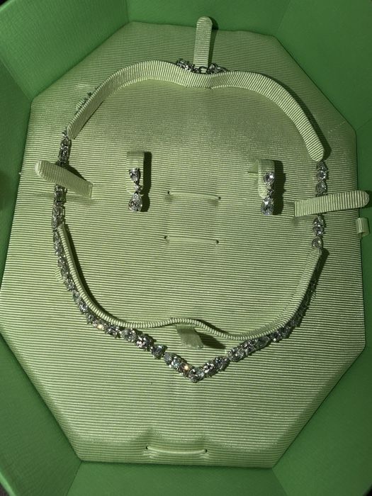 Swarovski колие с обици