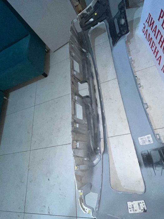 Передний бампер  для Land Rover Range Rover L460