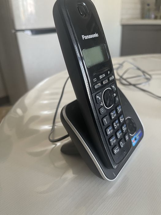 Телефон стационарный продам