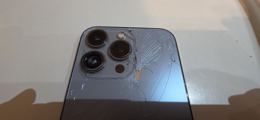 Iphone 13 pro 128 gb.