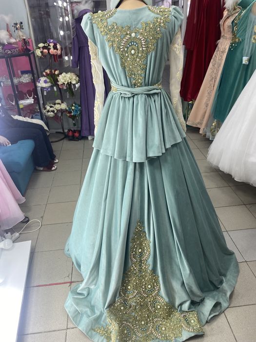 Свадебные платья