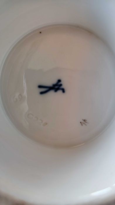 Стара порцеланова Ваза