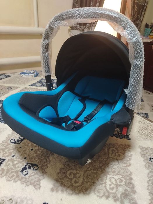 Детское автокресло люлька