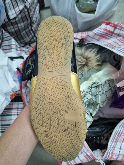 Боксерки Nike черно золотые