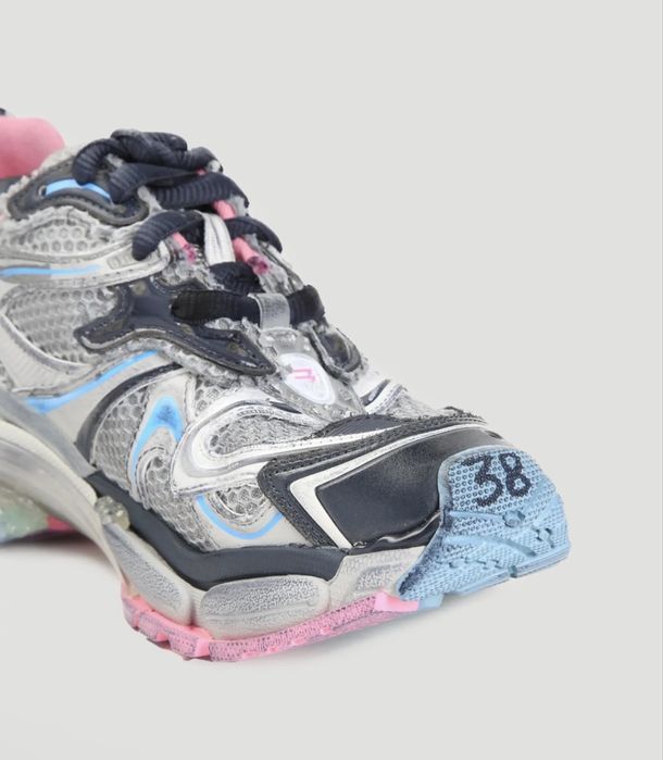 Balenciaga Runner 2