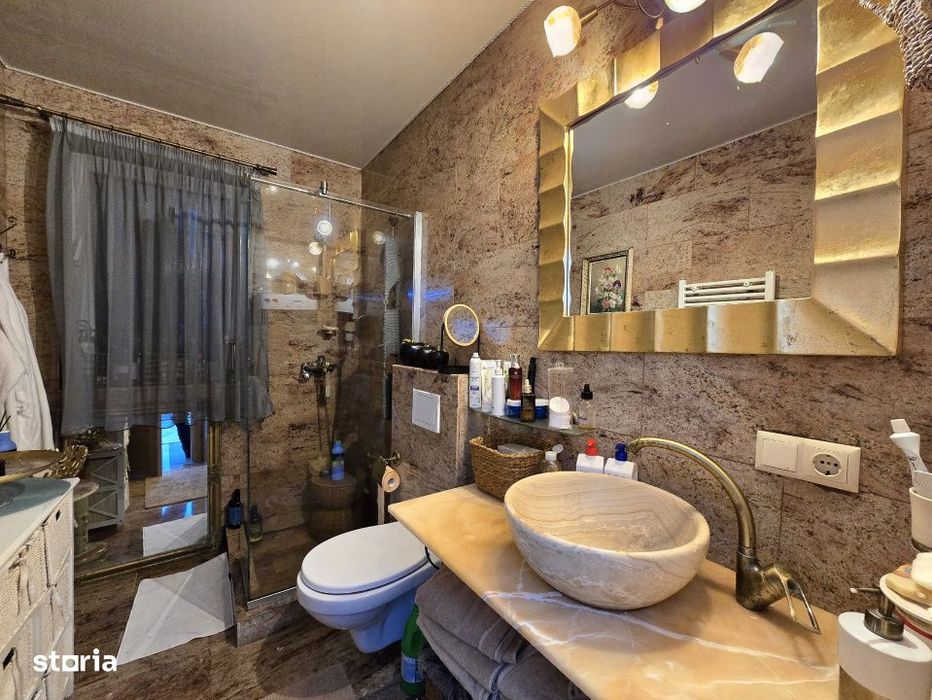 Apartament de lux cu 4 camere + birou, terasa si parcare subterana!