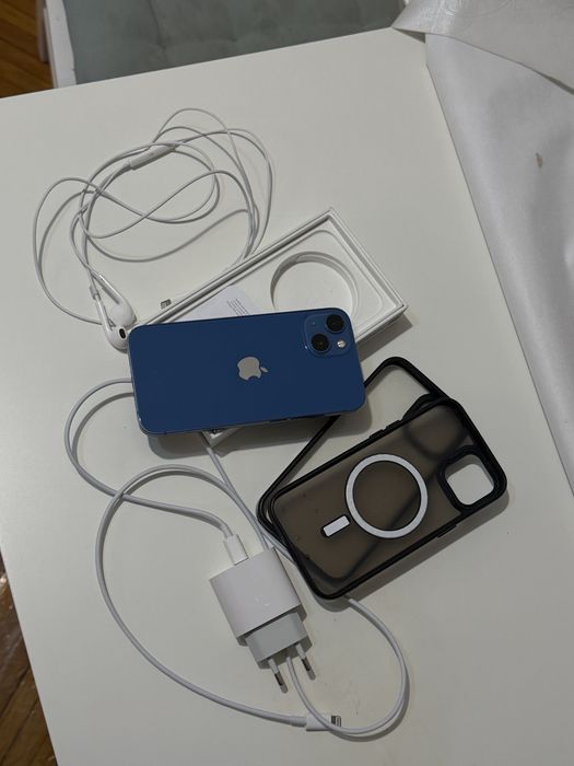 Iphone 13 с комплектом
