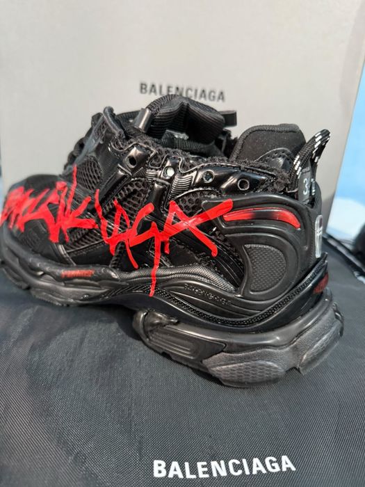 Balenciaga Runner Graffiti