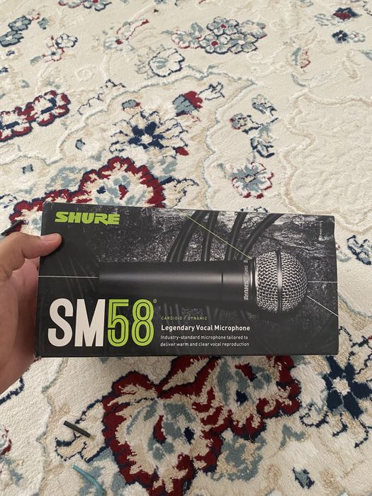 Провадной микрафон Shure