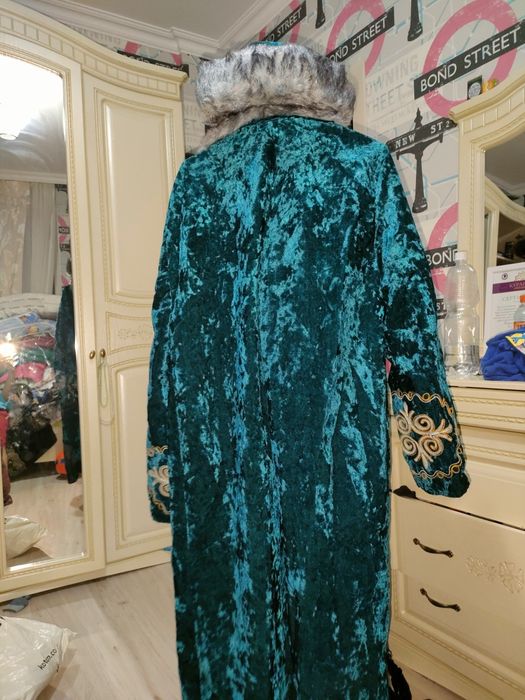 Продам Чапан новый хорошо