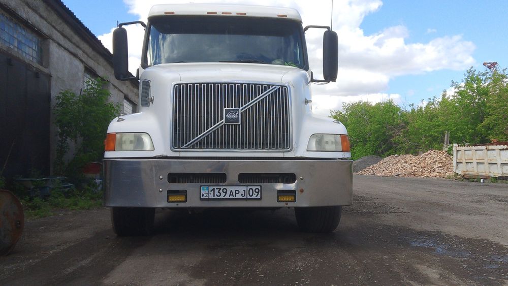 Продам Вольво внл с полуприцепом